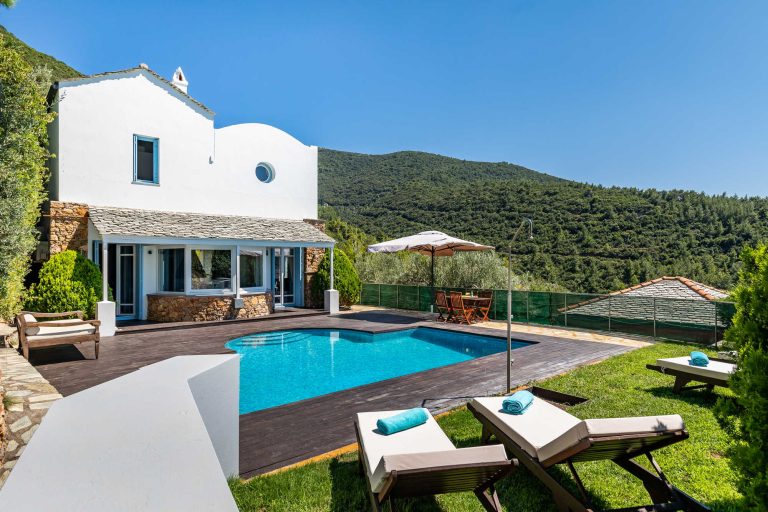 Villa Aetoma